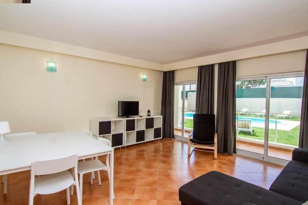 Sunhome Casas De Ferias Em Портиман Стая снимка