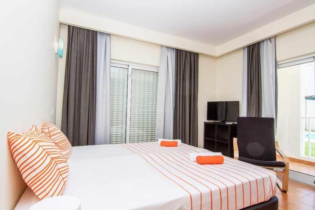Sunhome Casas De Ferias Em Портиман Стая снимка