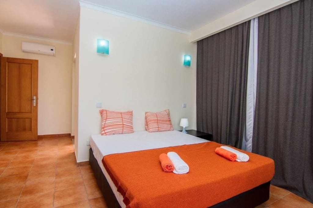 Sunhome Casas De Ferias Em Портиман Екстериор снимка