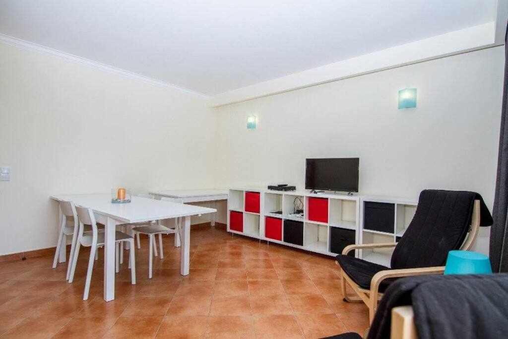 Sunhome Casas De Ferias Em Портиман Екстериор снимка